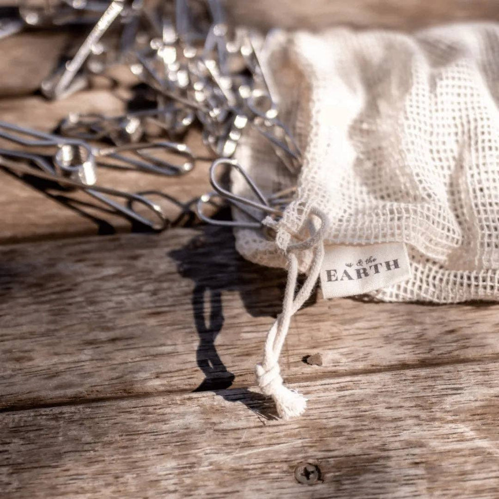 Eco Friendly Laundry Bundle | Pegs & Dryer Balls